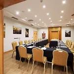 Silken Luis De 4* Леон