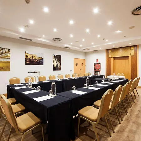 Hotel Silken Luis De