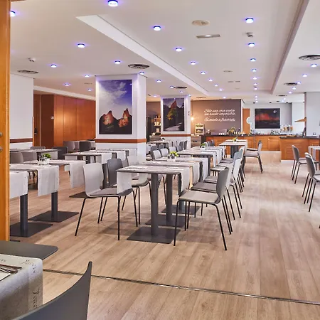 Hotel Silken Luis De