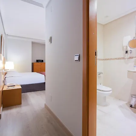 Ξενοδοχείο Silken Luis De León