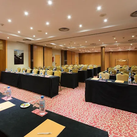 Hotel Silken Luis De 4*