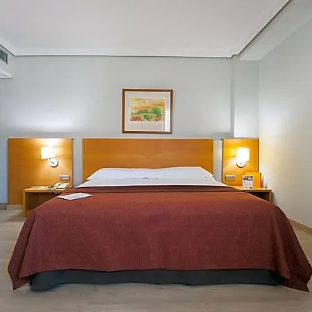Hotel Silken Luis De