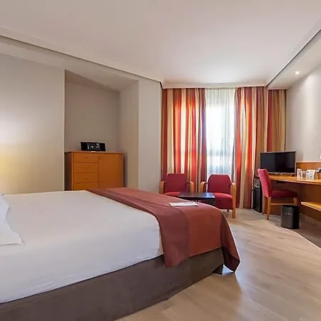 Hotel Silken Luis De 4*