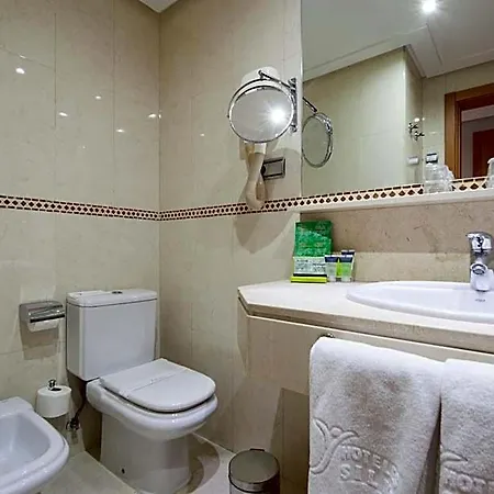 Silken Luis De Hotel