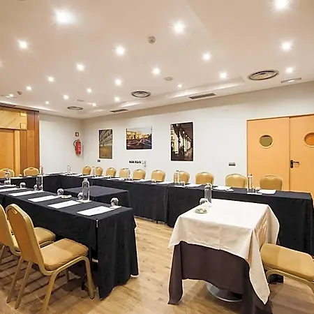 Hotel Silken Luis De Leon