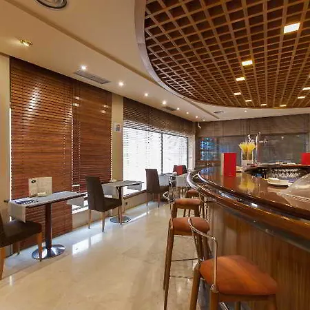 Silken Luis De Hotel