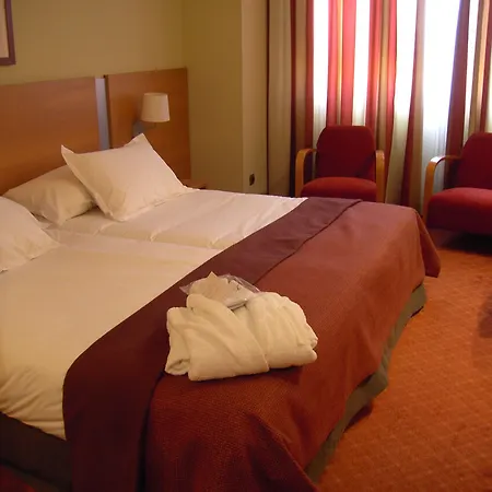 Hotel Silken Luis De León