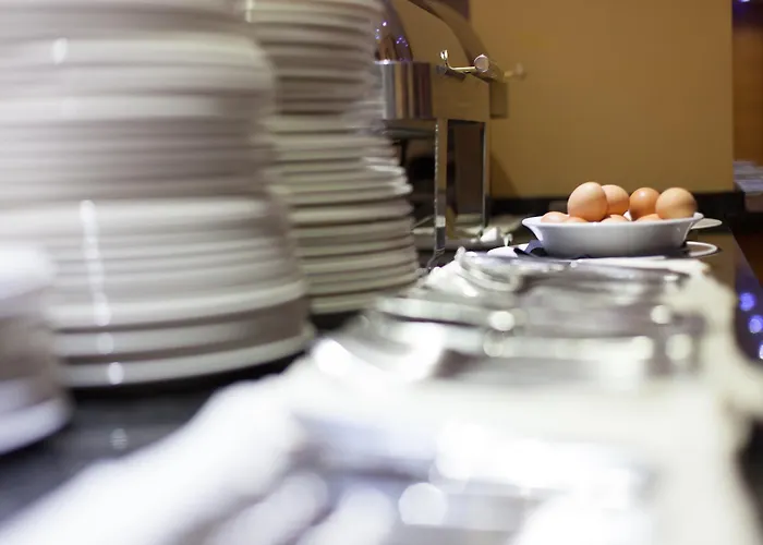 Hotel Silken Luis De 4*