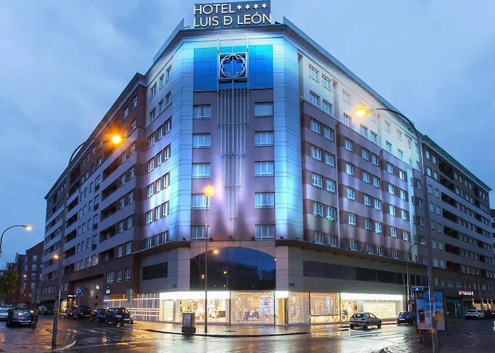 Silken Luis De Отель