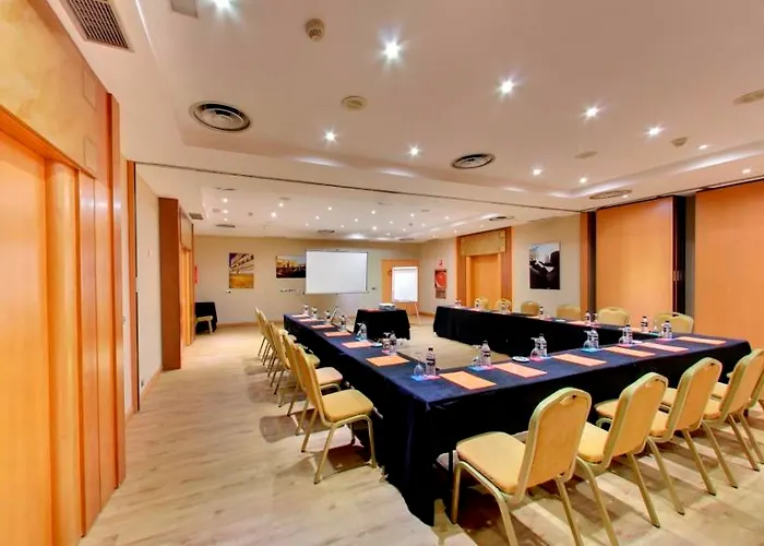 Silken Luis De 4* Леон